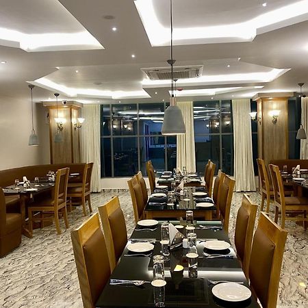 Hotel Imolesh Imphal Buitenkant foto