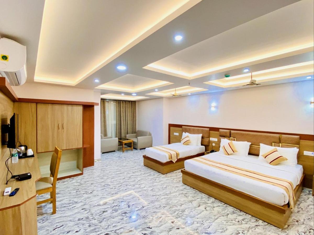 Hotel Imolesh Imphal Buitenkant foto