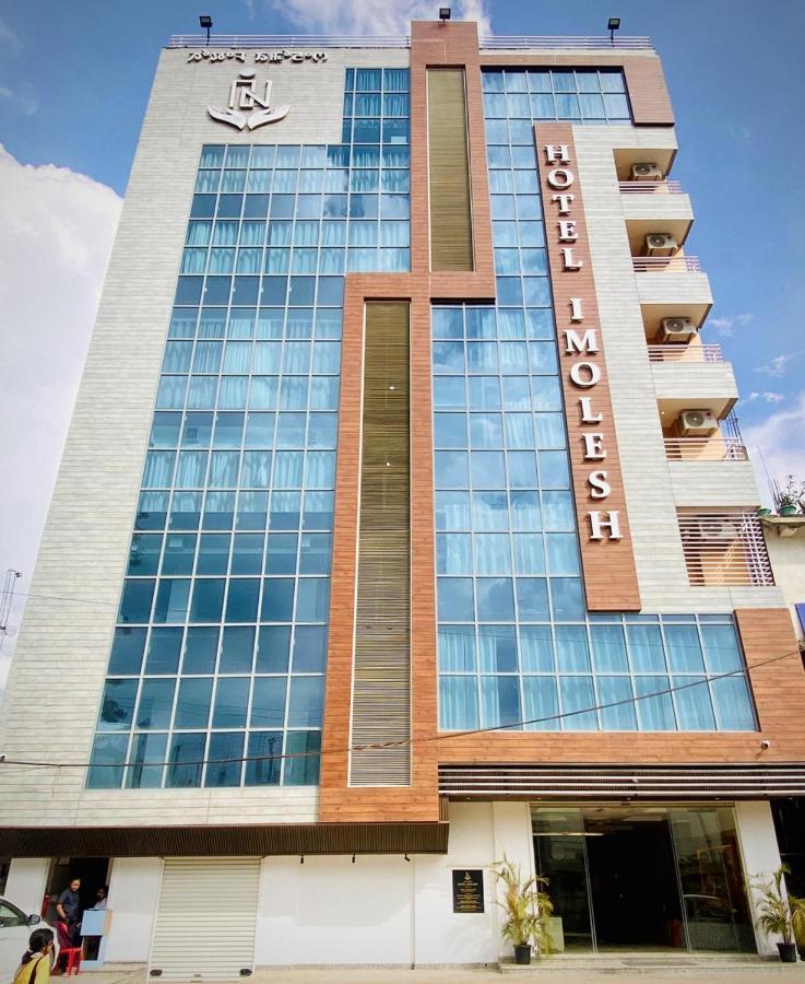 Hotel Imolesh Imphal Buitenkant foto