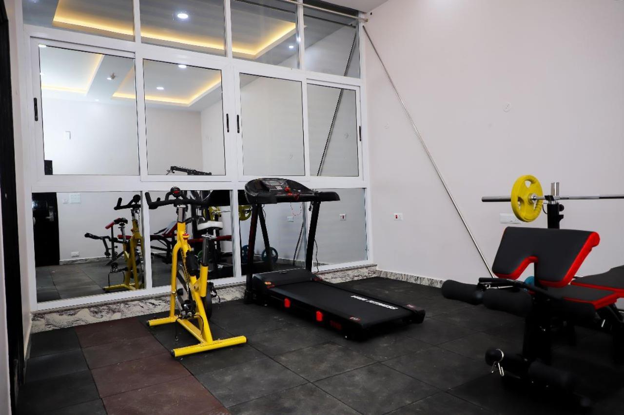 Hotel Imolesh Imphal Buitenkant foto