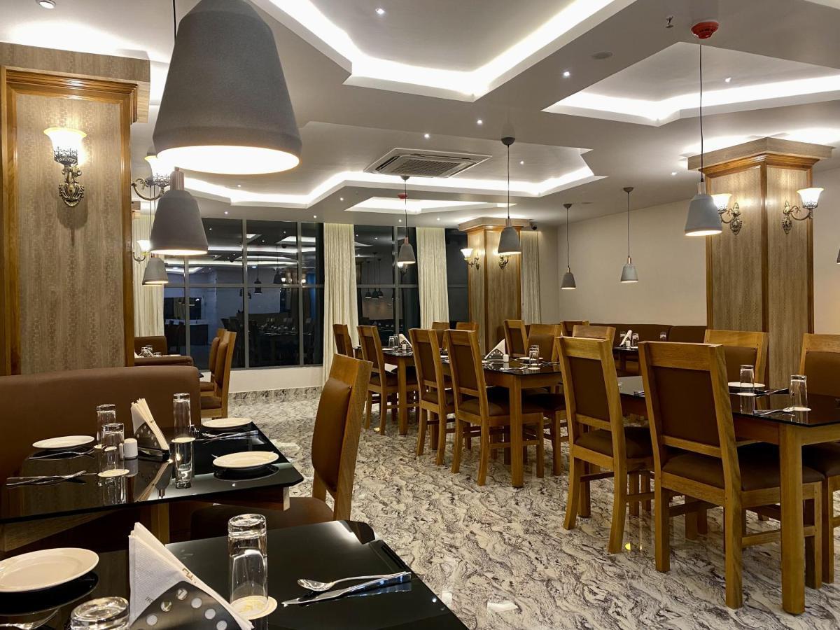 Hotel Imolesh Imphal Buitenkant foto